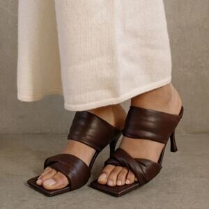 Alohas Twist Strap Sandals‎ Coffee Brown Leather Heels Square Toe Sz 37 / 6.5
